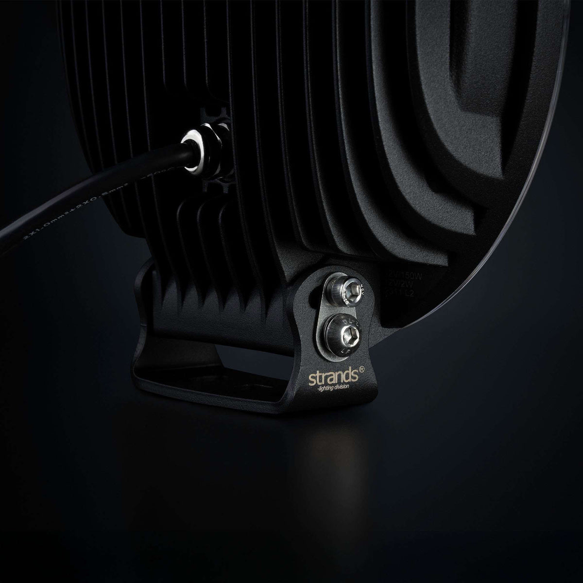 Strands DARK KNIGHT INTENSE DRIVING LIGHT 9″