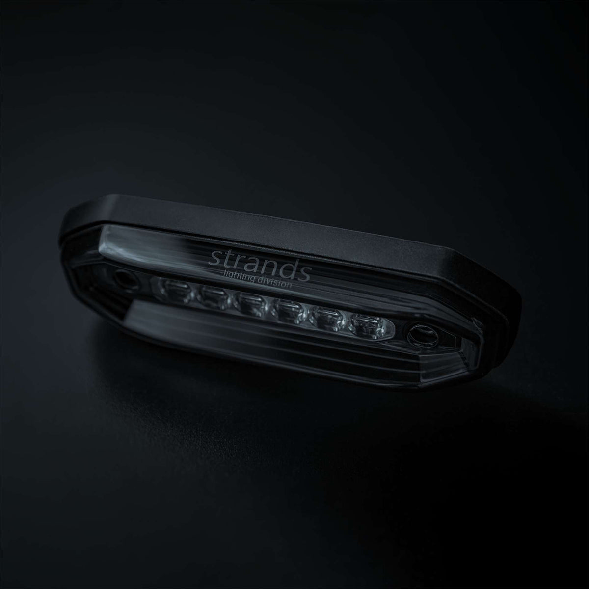 Strands FOR9T AURA LUCE DI SEGNALAZIONE DIREZIONALE 6 LED Rosso/Ambra